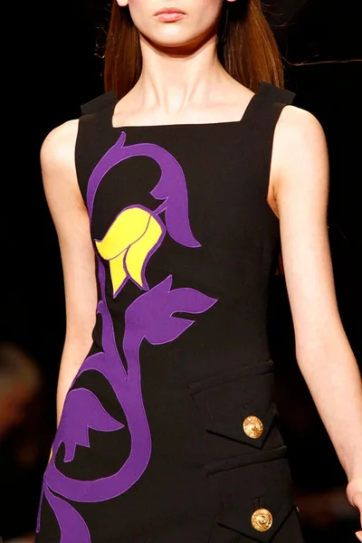 Look 3